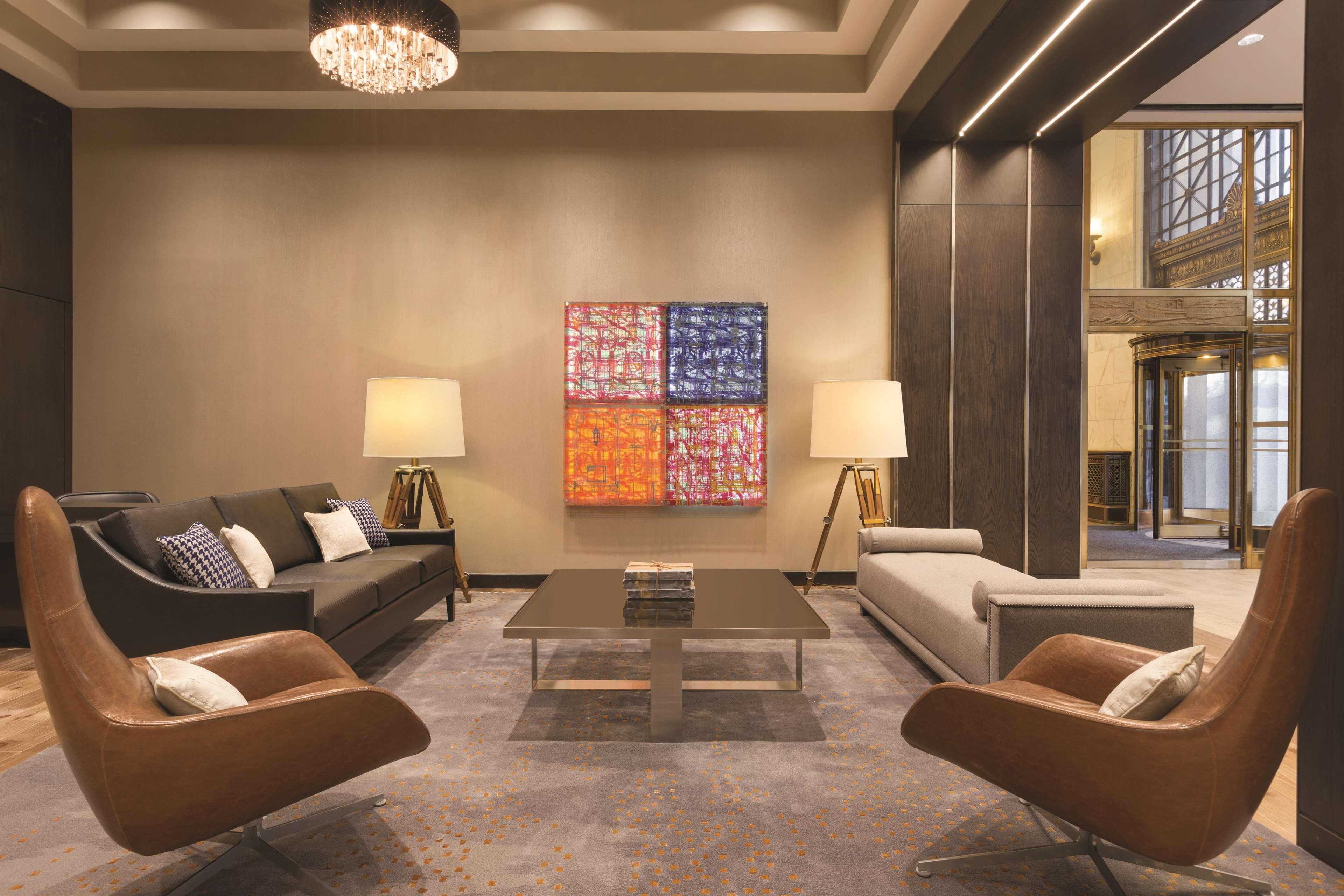 Embassy Suites Pittsburgh-Downtown Экстерьер фото
